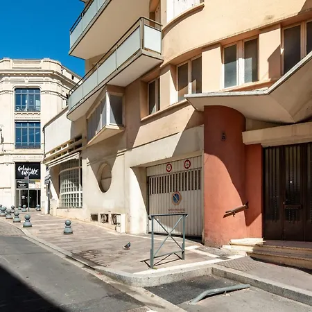 L'authentique - Hyper Centre - Belle Terrasse ! Apartment