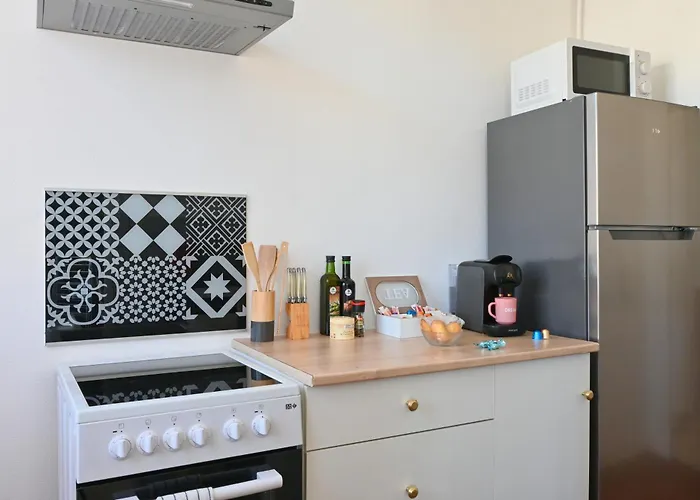 L'authentique - Hyper Centre - Belle Terrasse ! * Béziers